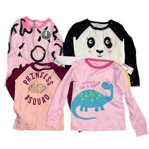 The children place set of four sleep tops